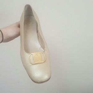 SALE FERRAGAMO VARA MADE IN ITALY SIZE 12B